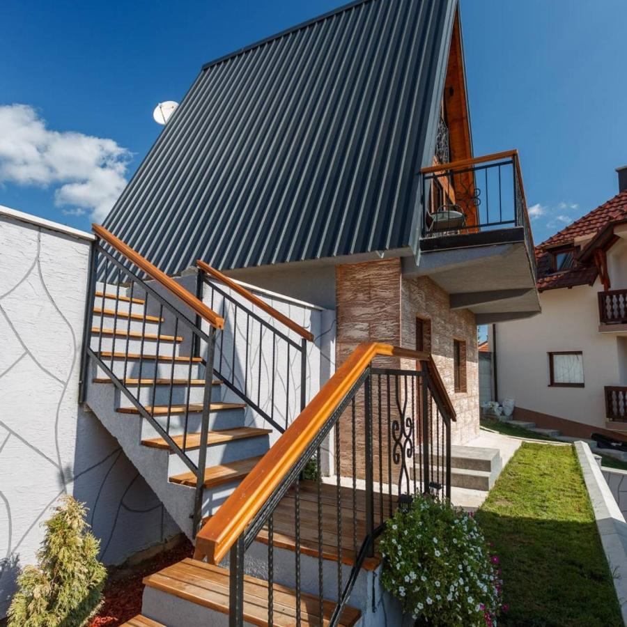 Zlatarski Cardaci Nova Varos Luaran gambar